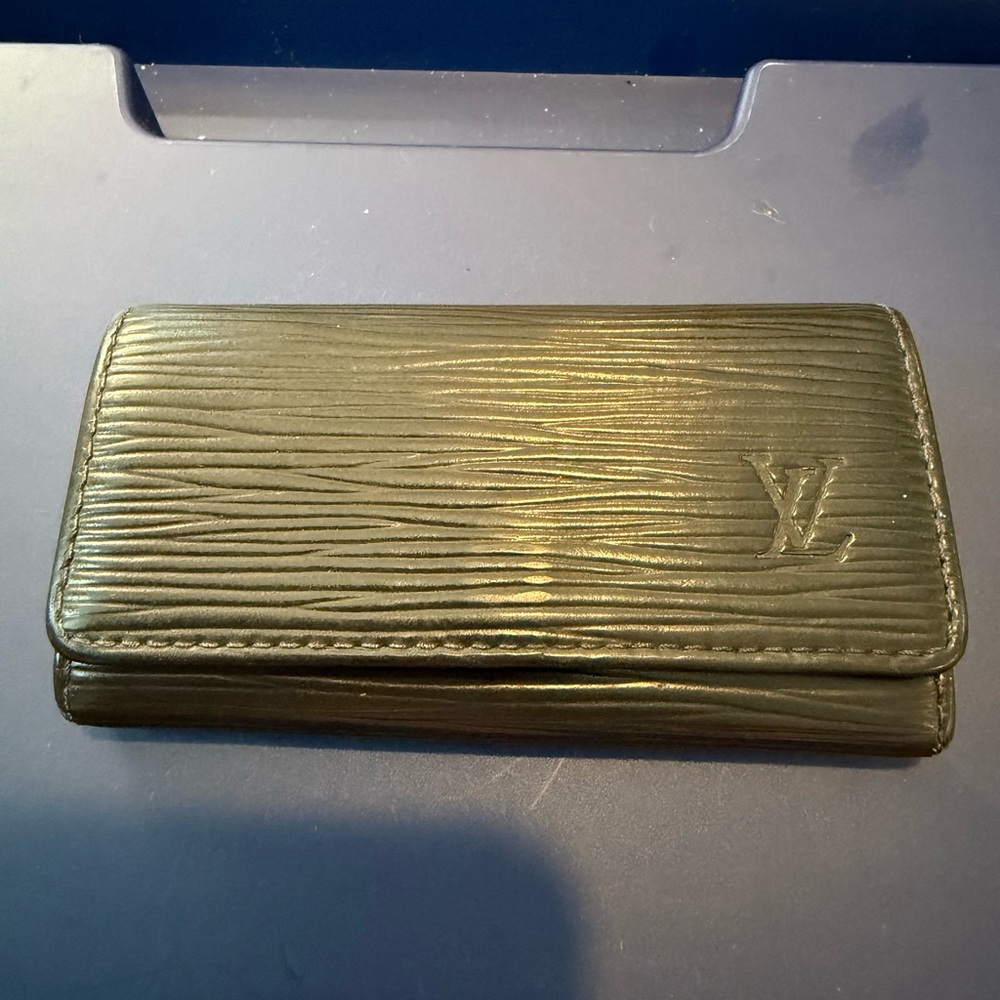 Louis Vuitton Key Holder Epi